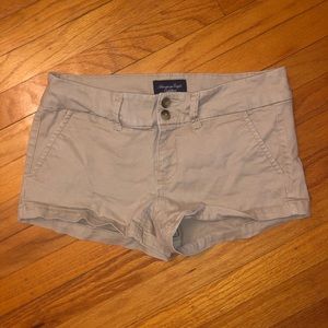 Khaki American eagle shorts